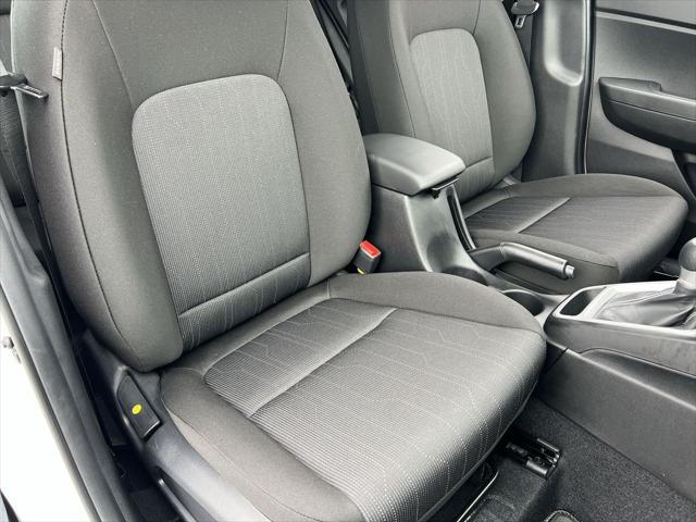 2025 Hyundai Venue SE