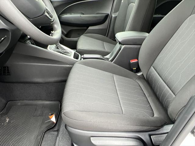 2025 Hyundai Venue SE
