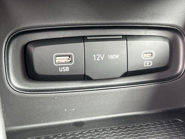 2025 Hyundai Venue SE