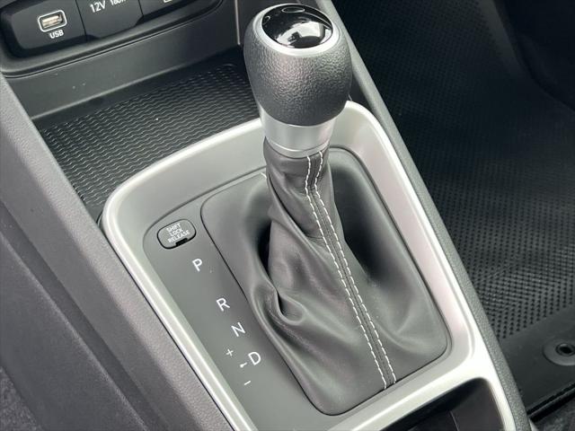 2025 Hyundai Venue SE