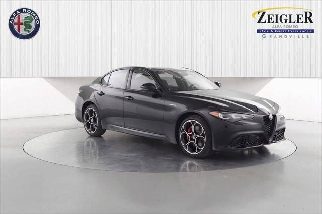 2025 Alfa Romeo Giulia GIULIA AWD 2025 Alfa Romeo Giulia GIULIA AWD