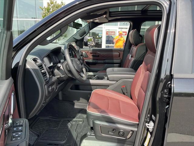 2025 RAM Ram 1500 RAM 1500 LIMITED CREW CAB 4X4 64 BOX
