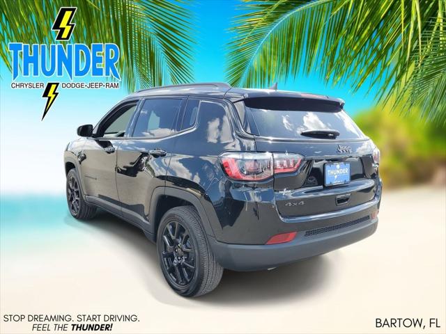 2025 Jeep Compass COMPASS LATITUDE 4X4