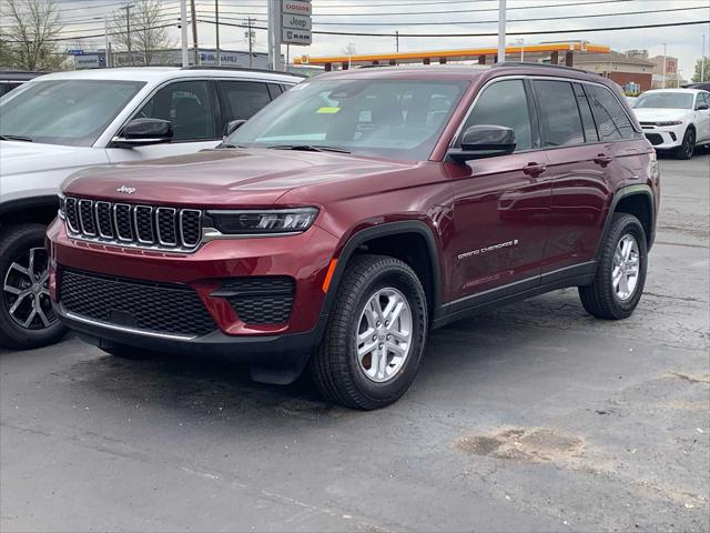 2025 Jeep Grand Cherokee GRAND CHEROKEE LAREDO 4X4