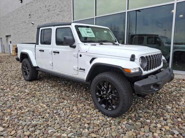 2025 Jeep Gladiator GLADIATOR NIGHTHAWK 4X4