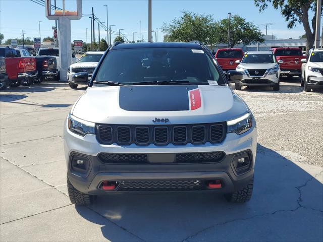 2025 Jeep Compass COMPASS TRAILHAWK 4X4