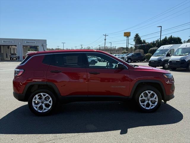 2025 Jeep Compass COMPASS SPORT 4X4