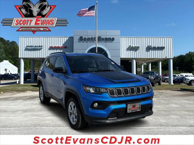 2025 Jeep Compass COMPASS LATITUDE 4X4