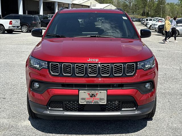 2025 Jeep Compass COMPASS LATITUDE 4X4