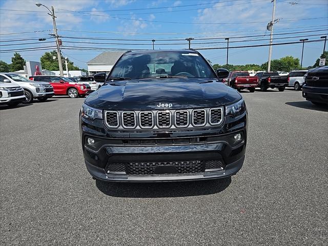 2025 Jeep Compass COMPASS LATITUDE 4X4