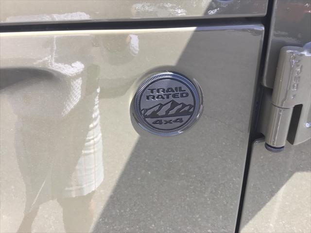2025 Jeep Gladiator GLADIATOR SPORT S 4X4