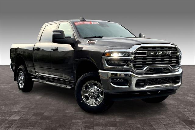 2025 RAM Ram 2500 RAM 2500 TRADESMAN CREW CAB 4X4 64 BOX