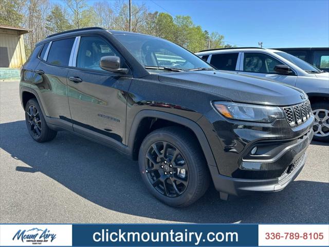 2025 Jeep Compass COMPASS LATITUDE 4X4