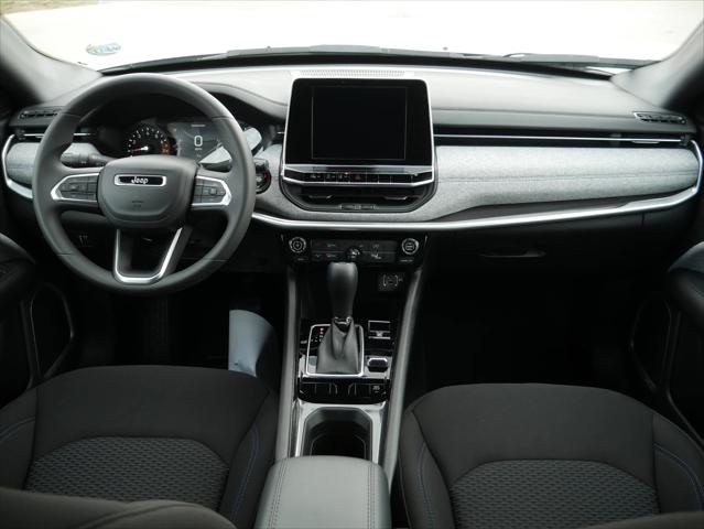 2025 Jeep Compass COMPASS SPORT 4X4