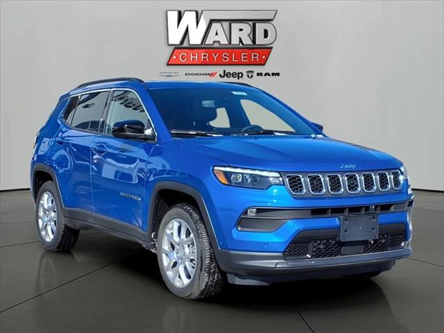 2024 Jeep Compass COMPASS LATITUDE LUX 4X4 2024 Jeep Compass COMPASS LATITUDE LUX 4X4