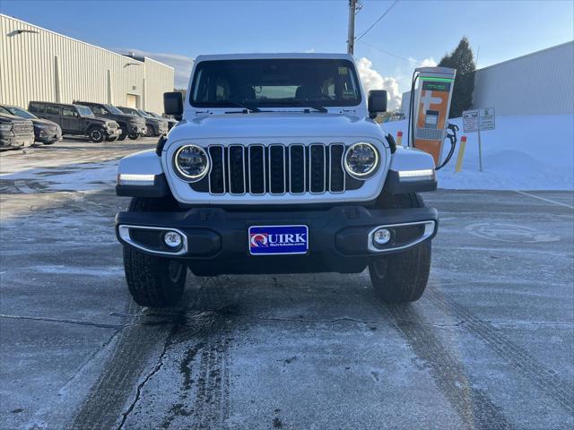 2025 Jeep Wrangler WRANGLER 4-DOOR SAHARA