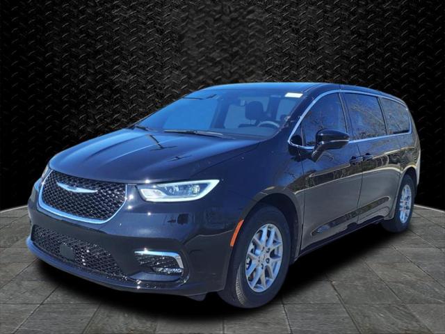 2025 Chrysler Pacifica PACIFICA SELECT