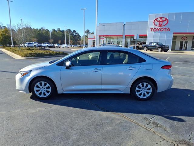 2024 Toyota Corolla Hybrid LE