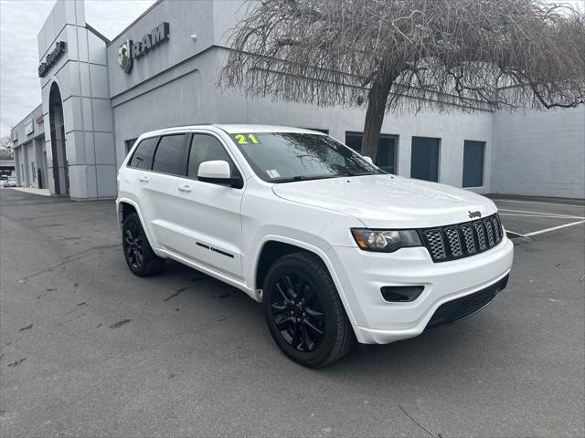2021 Jeep Grand Cherokee Laredo X 4x4