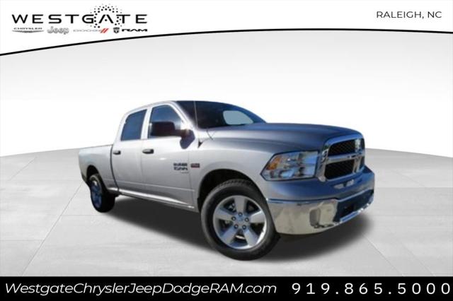 2024 RAM Ram 1500 Classic RAM 1500 CLASSIC TRADESMAN CREW CAB 4X4 64 BOX