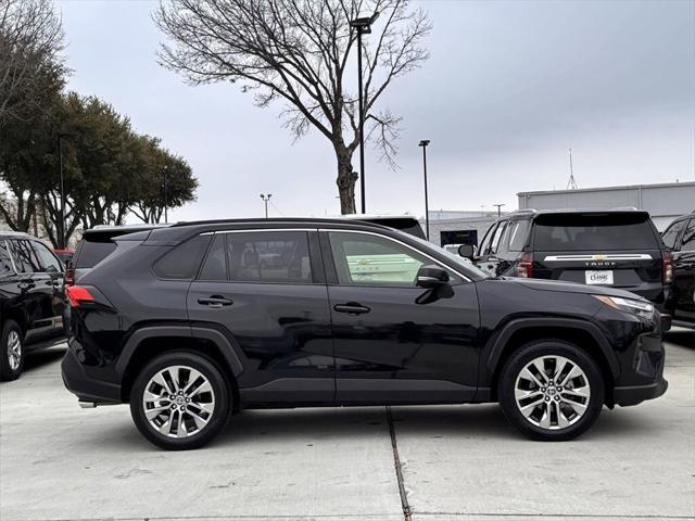 2022 Toyota RAV4 XLE Premium