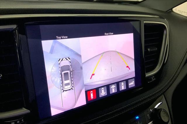 2022 Chrysler Pacifica Hybrid Limited