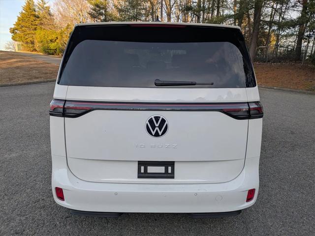 2025 Volkswagen ID. Buzz Pro S