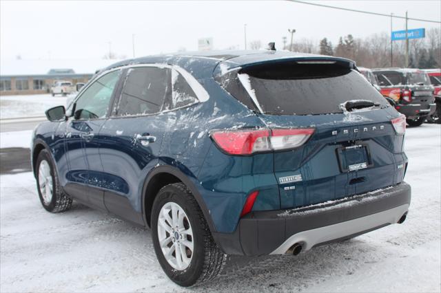 2020 Ford Escape SE