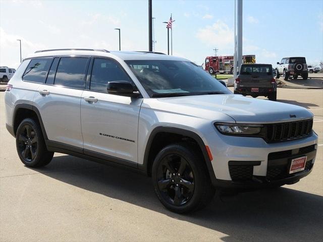 2025 Jeep Grand Cherokee GRAND CHEROKEE L ALTITUDE X 4X4