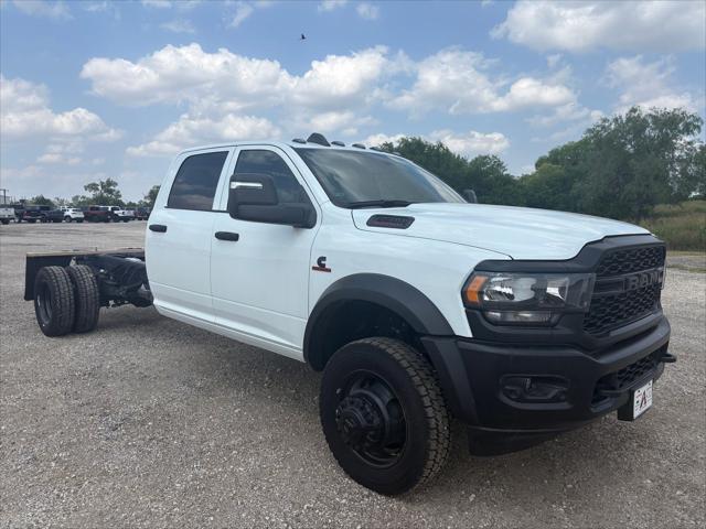 2024 RAM Ram 5500 Chassis Cab RAM 5500 TRADESMAN CHASSIS CREW CAB 4X4 84 CA