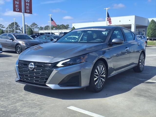 2023 Nissan Altima SV FWD