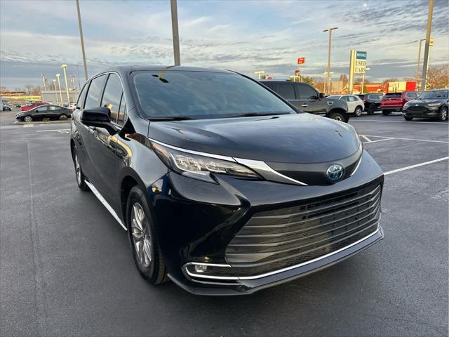 2022 Toyota Sienna XLE