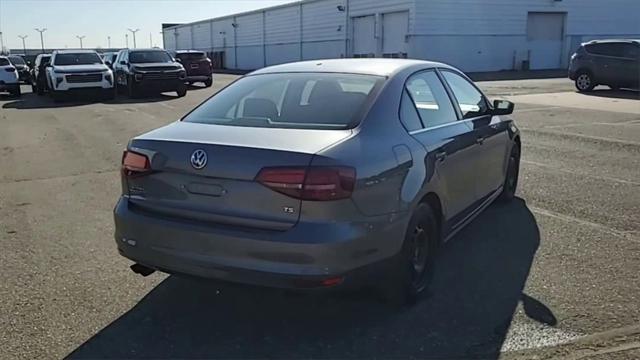 Used 2017 Volkswagen Jetta For Sale in Waterford Twp, MI