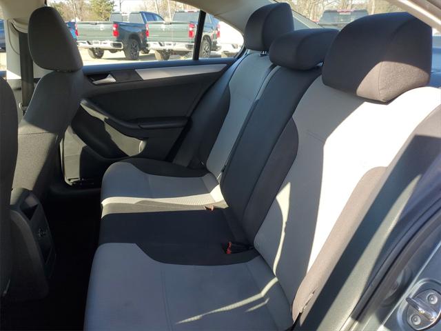 Used 2017 Volkswagen Jetta For Sale in Waterford Twp, MI