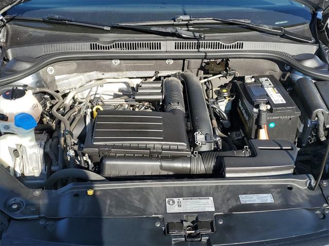 Used 2017 Volkswagen Jetta For Sale in Waterford Twp, MI