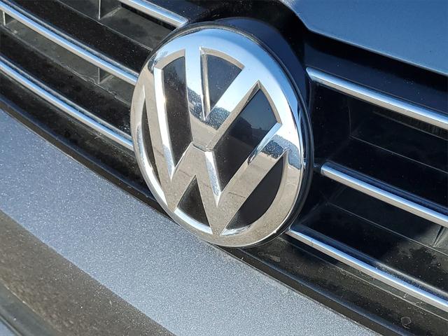 Used 2017 Volkswagen Jetta For Sale in Waterford Twp, MI