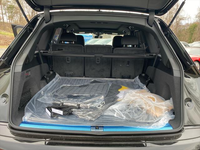 2025 Audi Q7 Premium Plus 55 TFSI quattro Tiptronic