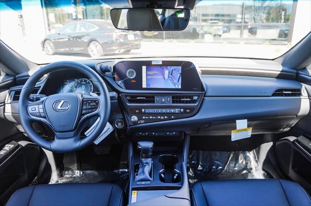 2025 Lexus ES 350 Unknown