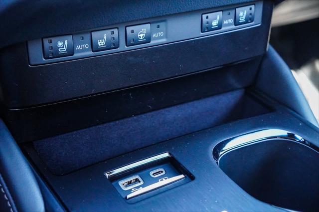 2025 Lexus ES 350 Unknown