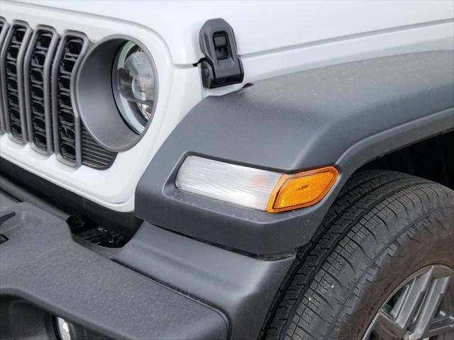2025 Jeep Wrangler 4-Door Summit 4x4
