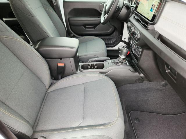 2025 Jeep Wrangler 4-Door Summit 4x4