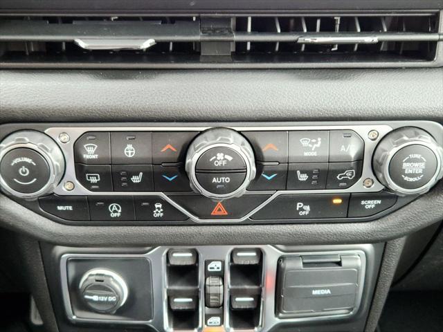 2025 Jeep Wrangler 4-Door Summit 4x4