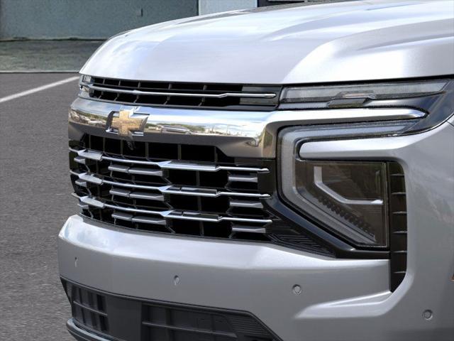 2025 Chevrolet Suburban 4WD Premier