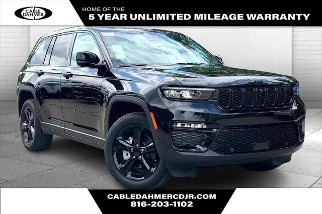 2025 Jeep Grand Cherokee GRAND CHEROKEE LIMITED 4X4