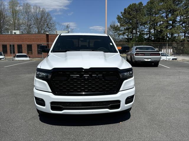 2025 RAM Ram 1500 RAM 1500 BIG HORN CREW CAB 4X2 57 BOX
