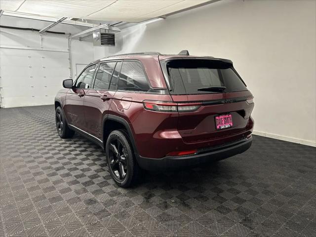 2025 Jeep Grand Cherokee GRAND CHEROKEE ALTITUDE 4X4