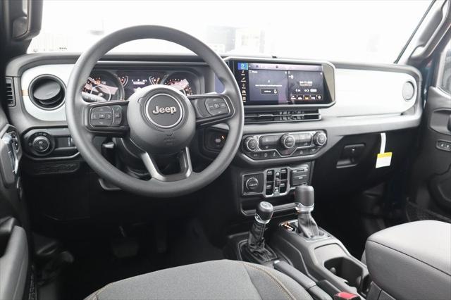2025 Jeep Gladiator GLADIATOR NIGHTHAWK 4X4