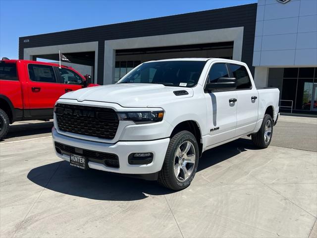 2025 RAM Ram 1500 RAM 1500 TRADESMAN CREW CAB 4X2 57 BOX