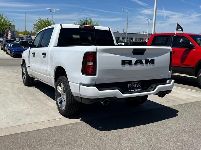2025 RAM Ram 1500 RAM 1500 TRADESMAN CREW CAB 4X2 57 BOX