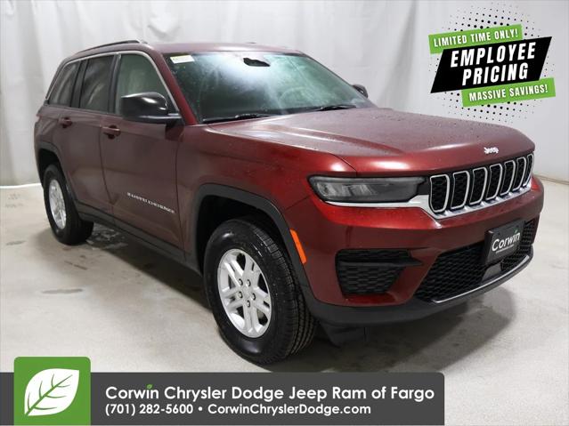2025 Jeep Grand Cherokee GRAND CHEROKEE LAREDO 4X4